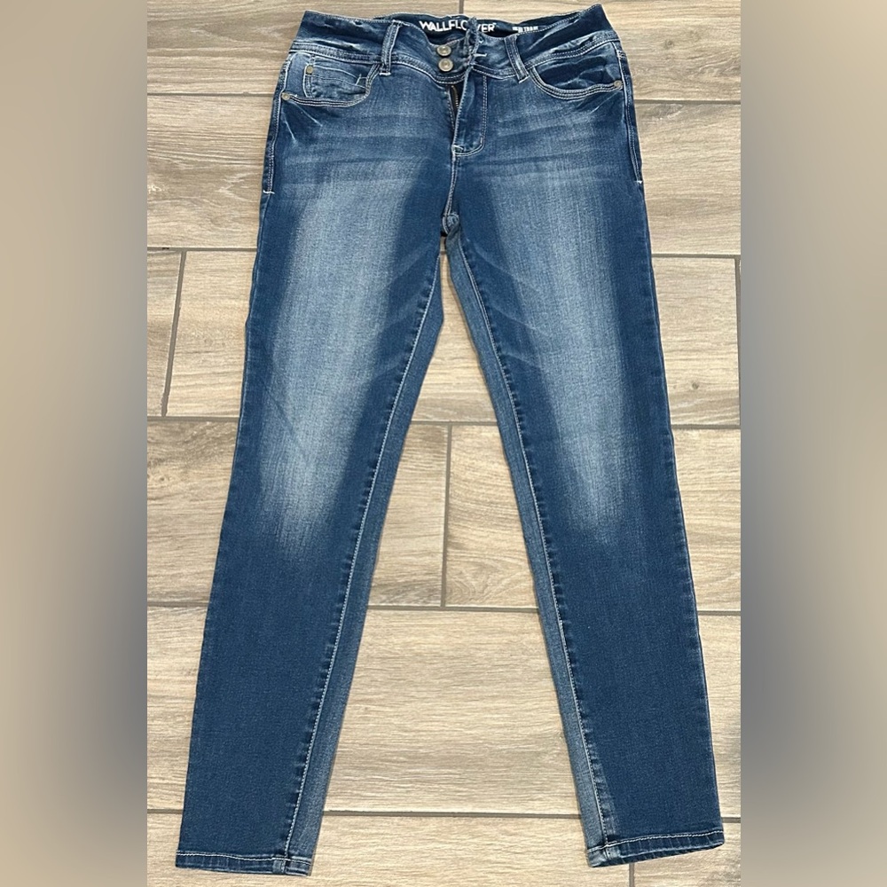 Wallflower Women's Jeans—Size 9 Reg